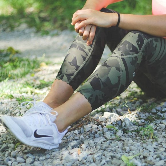 lululemon Tight Stuff Tight Camo Print - Picture 10 of 15